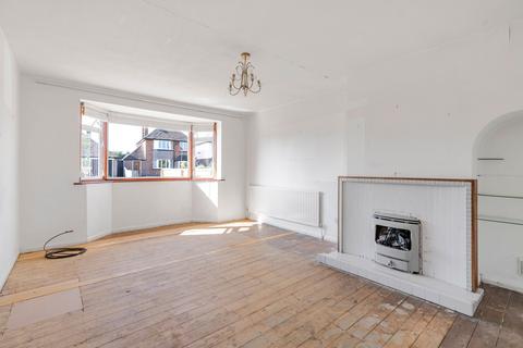 2 bedroom detached bungalow for sale - Hedley Road, Flackwell Heath, HP10