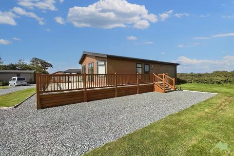 2 bedroom lodge for sale, 10 Waterfront Lodges