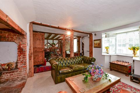 3 bedroom character property for sale, High Street, Cranbrook, Kent