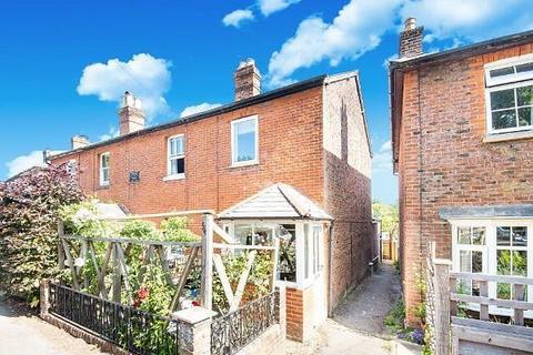 2 bedroom cottage for sale, Haslemere GU27