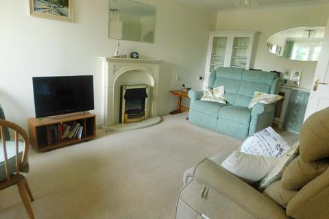 2 bedroom retirement property for sale, Beaulieu Road, Dibden Purlieu SO45