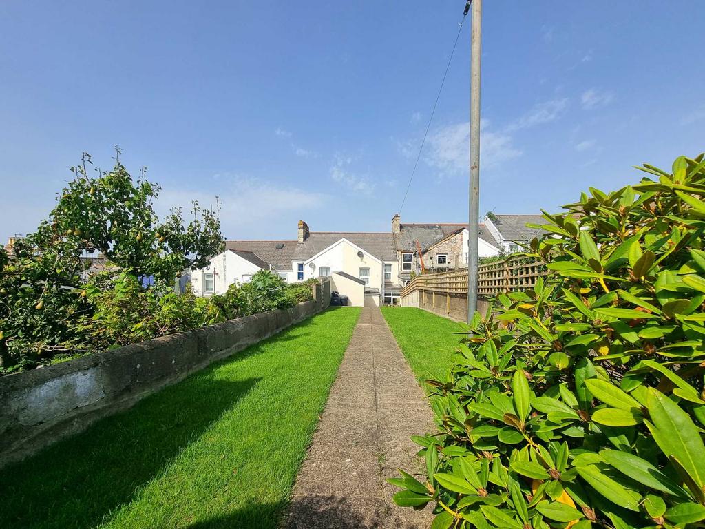 Clifton Street, Bideford 3 bed terraced house for sale £220,000