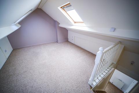 2 bedroom mews to rent, Vista Road, Newton-Le-Willows, Merseyside, WA12