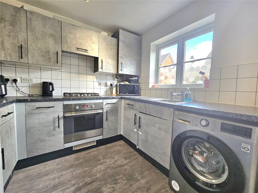 Gurkha Road, Blandford Forum, Dorset... 2 bed end of terrace house for