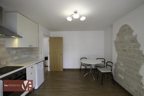 undefined, High Street, Hoddesdon EN11