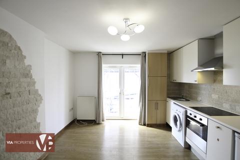 undefined, High Street, Hoddesdon EN11