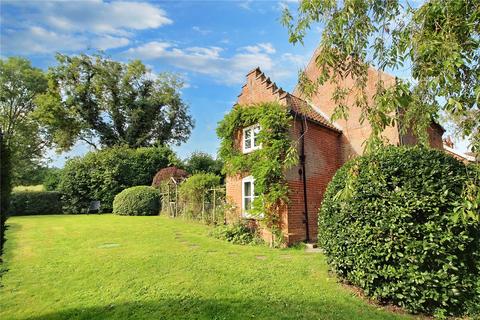 3 bedroom detached house for sale, Bath Cottages, Skeets Hill, Shotesham St. Mary, Norwich, NR15