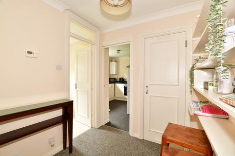 2 bedroom ground floor maisonette for sale, Tarrant Wharf, Arundel, West Sussex