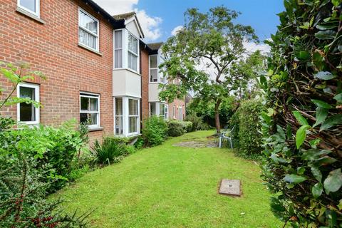 2 bedroom ground floor maisonette for sale, Tarrant Wharf, Arundel, West Sussex