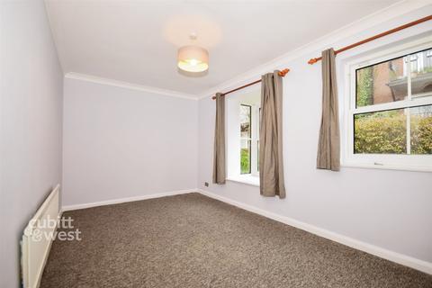 2 bedroom ground floor maisonette for sale, Tarrant Wharf, Arundel, West Sussex