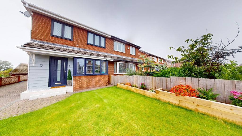 Suffolk Gardens, South Shields, Tyne... 4 bed semidetached house £