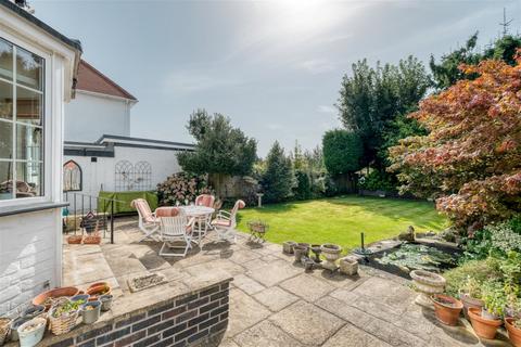 19 Beckett Road, Worcester, WR3 7NH