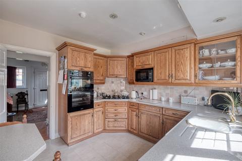 19 Beckett Road, Worcester, WR3 7NH