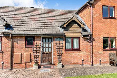 1 bedroom bungalow for sale, Chapel Cottages, Moor Lane, Waverton, Chester, CH3