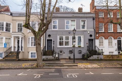 4 bedroom terraced house for sale - Flat 1 & 2 , Britannic House,  40 New Road, Chatham