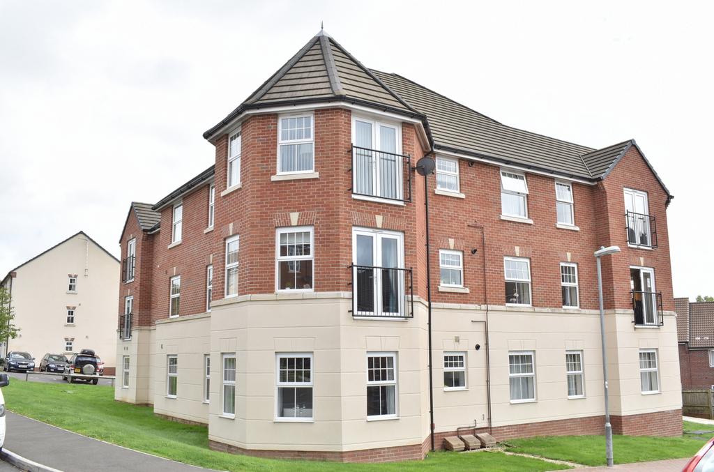 Wincanton, Somerset, BA9 2 bed flat for sale £150,000
