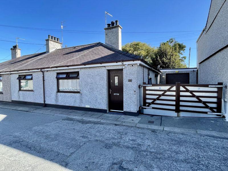 Bodedern, Isle of Anglesey 3 bed bungalow for sale £210,000