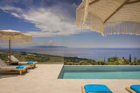 3 bedroom villa, Lourdata, 28100, Greece