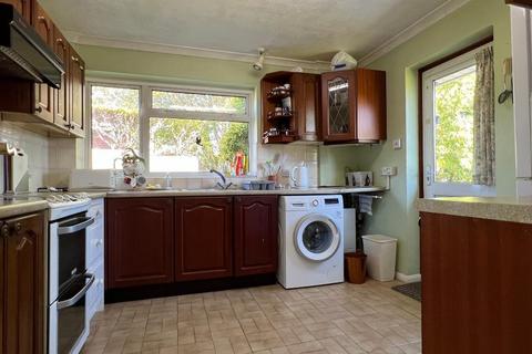 2 Ingram Close, Steyning, BN44 3QD