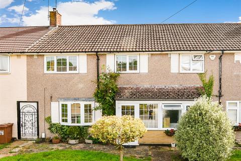 76 Bidhams Crescent, Tadworth, KT20 5HF