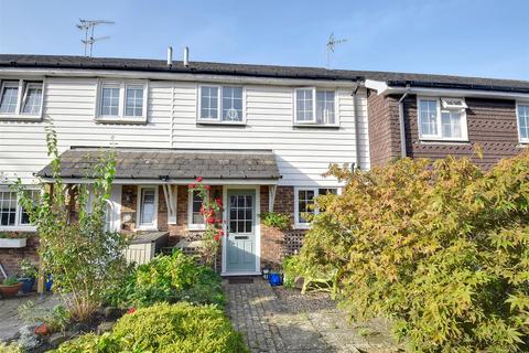 3 bedroom terraced house for sale, Rogersmead, Tenterden