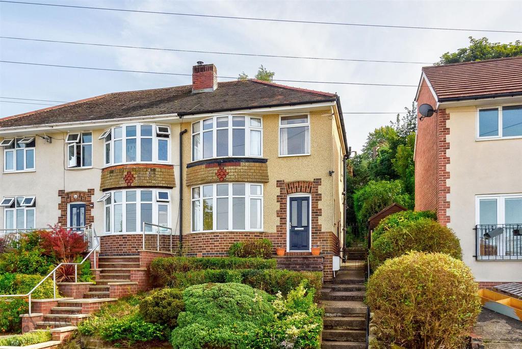 Den Bank Crescent, Crosspool, Sheffield 3 bed semidetached house for sale £325,000