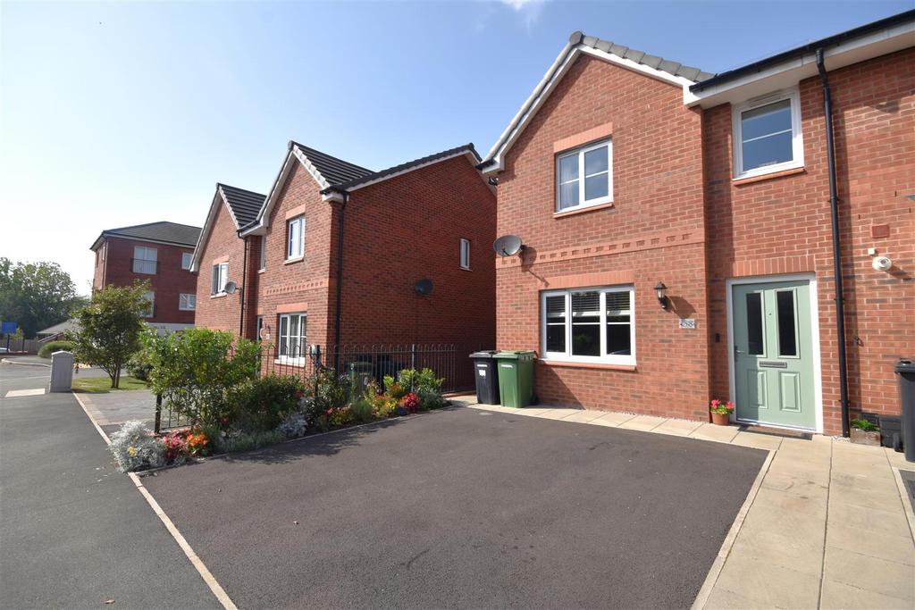 Atholl Duncan Drive, Wirral 3 bed semidetached house for sale £235,000