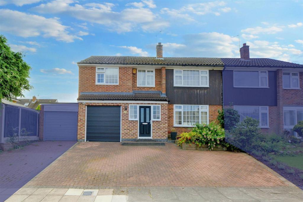 Longleat Crescent, Beeston, Nottingham 4 bed house for sale £375,000