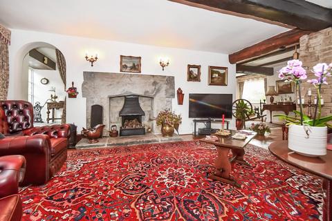 1, Dean Mews Main Street, Hawksworth, Leeds, LS20 8NX