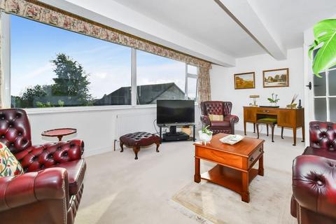 1, Dean Mews Main Street, Hawksworth, Leeds, LS20 8NX