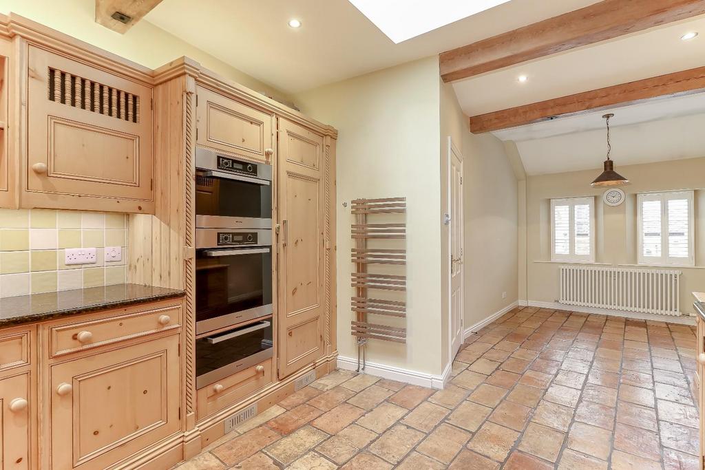 Dining Kitchen - B.jpg
