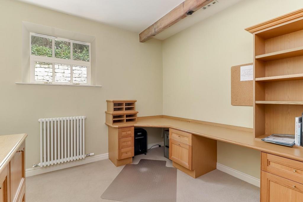 B EROOM 3 - o FFICE.jpg