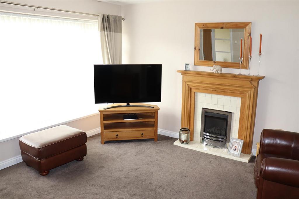 Cameron Road, Walsall 3 bed detached house for sale £395,000