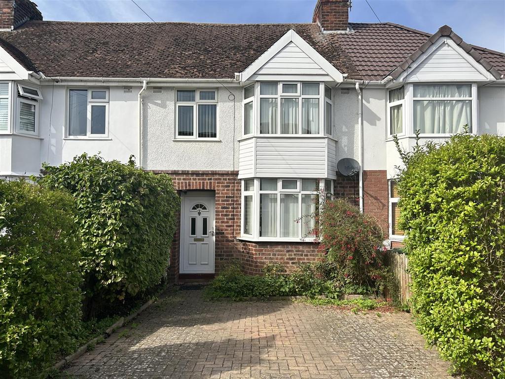 Taylor Avenue, Leamington Spa 3 bed terraced house for sale £320,000
