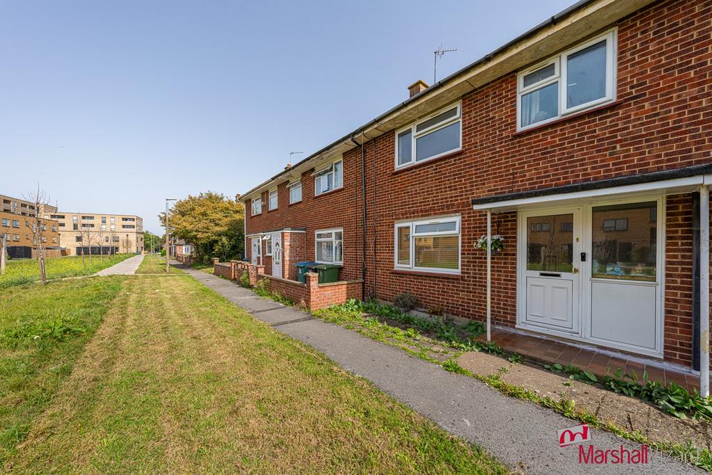 Croxley View, Watford, WD18 3 bed terraced house for sale £440,000