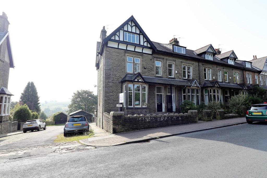 Keighley Road, Colne, BB8 5 bed end of terrace house for sale £350,000