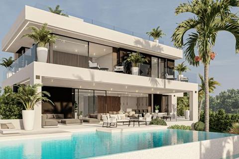 6 bedroom villa, La Carolina, Marbella, Malaga