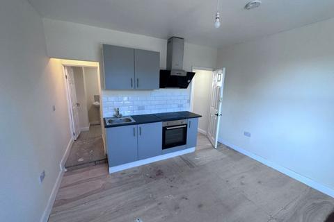 1 bedroom flat to rent, PORTLAND STREET, MANSFIELD, NOTTINGHAMSHIRE