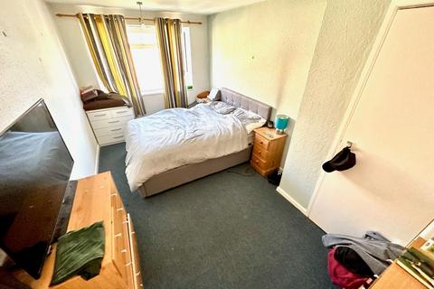 3 bedroom apartment for sale - 19 Gordon Row, Weymouth, Dorset, DT4 8LL