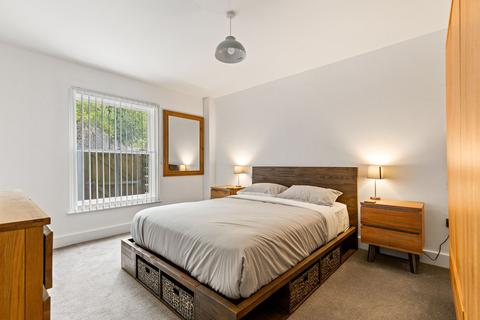 7, Bushy Ruff House Alkham Road, Temple Ewell, Dover, CT16 3QA