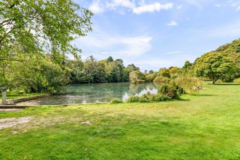 7, Bushy Ruff House Alkham Road, Temple Ewell, Dover, CT16 3QA