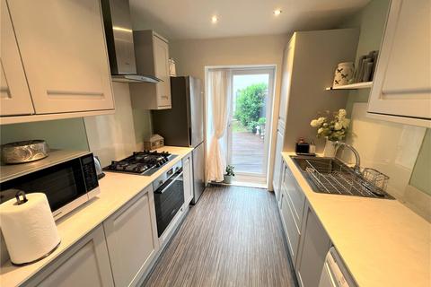 2 bedroom terraced house for sale - Timbercroft Lane, Plumstead Common, London, SE18