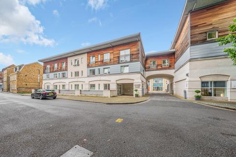 2 bedroom flat for sale, Marina Place, Hampton Wick, KT1