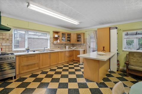 4 bedroom detached house for sale - Perne Road, Cambridge, CB1
