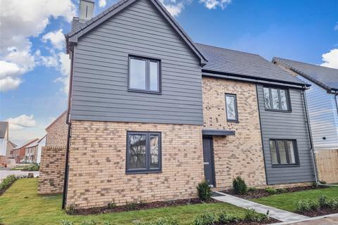 5 bedroom detached house for sale, The Oak, Faversham Lakes, Ham Road, Faversham, Kent