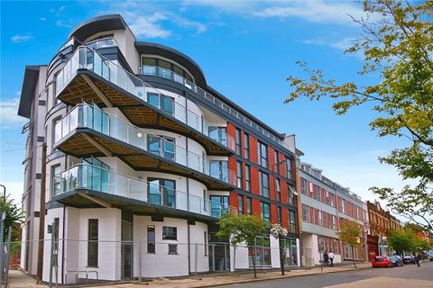 undefined, Arthur Road, London, SW19