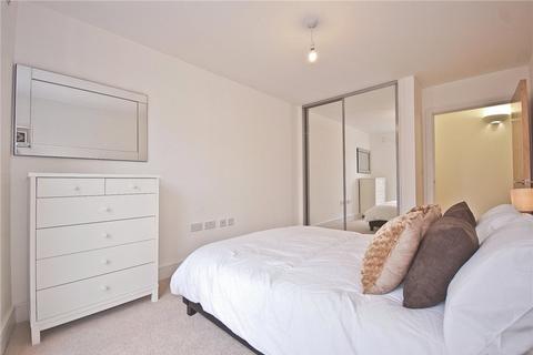undefined, Arthur Road, London, SW19