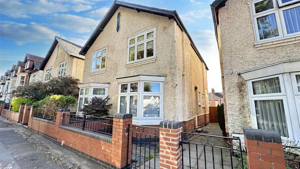Humberstone Drive, Leicester, Leicestershire 3 bed semidetached house for sale £285,000