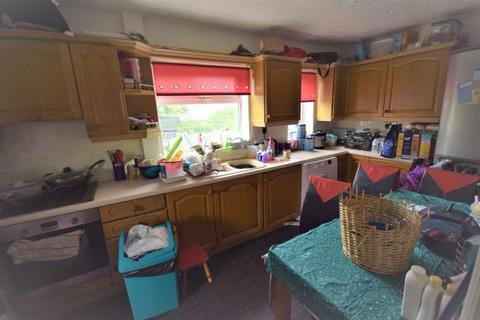 35 Bradstone Road, Rotherham, S65 3LB