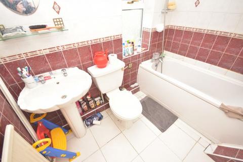 35 Bradstone Road, Rotherham, S65 3LB